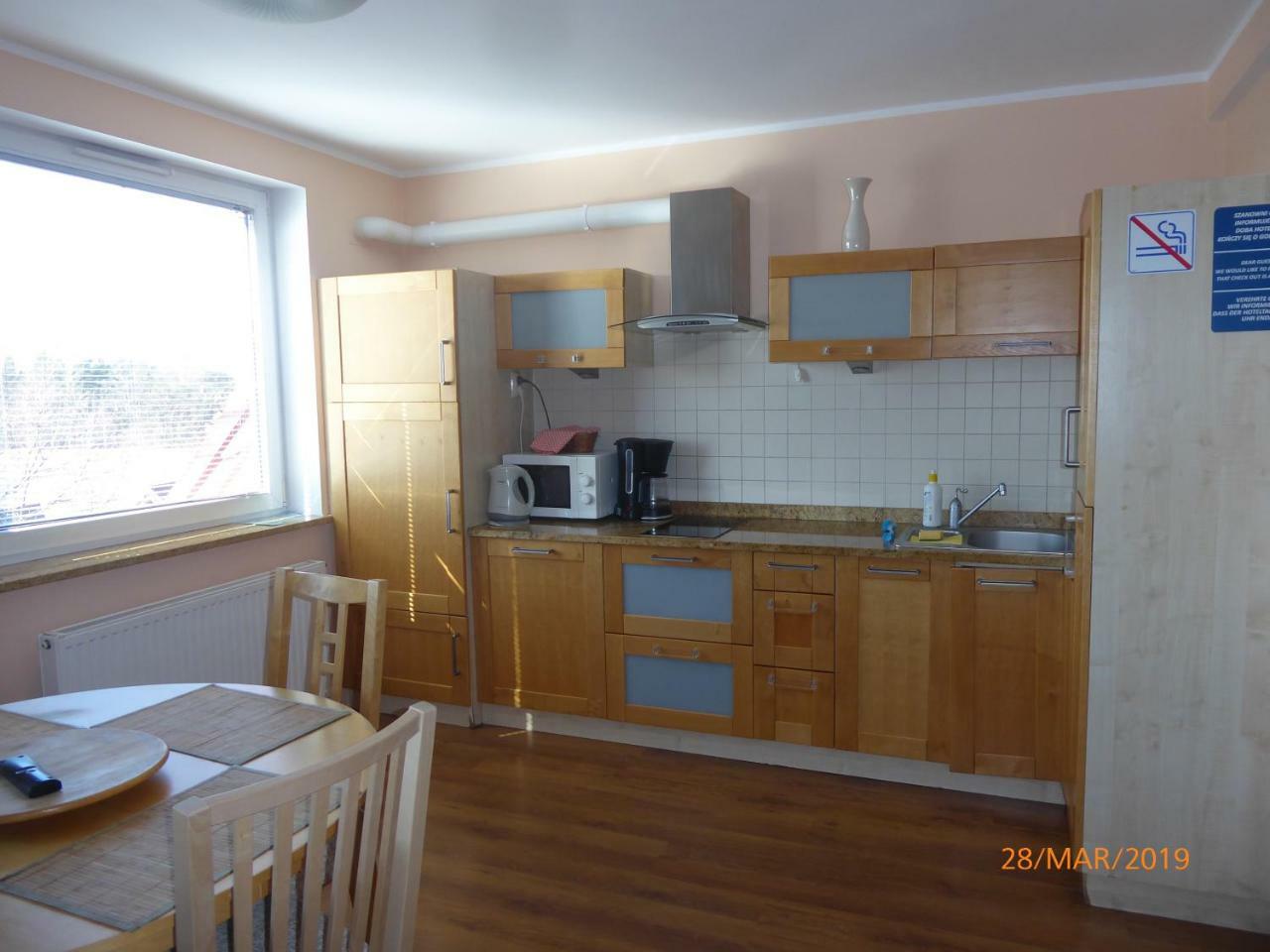 Kantal Apartamenty Hel Exterior foto